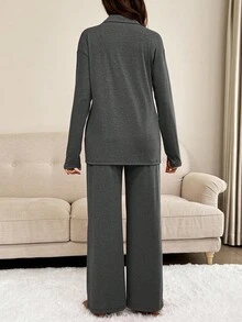 Slowluna Setelan Kasual Hamil 2 Potong Warna Polos Kerah Lengan Panjang Kancing Tunggal Atasan dan Celana Panjang untuk Musim Gugur - Dark Grey - View 2