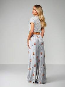 MISSGUIDED Christmas Bear Print Pajama Set With Crop Top And Wide Leg Pants Sleepwear For Women Loungewear - Multicolor - View 2