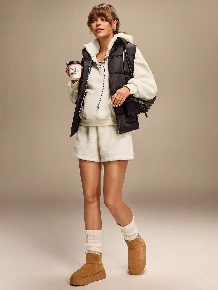 Hanevo 女式休闲松紧腰羊毛短裤 - 白色 - 查看 1