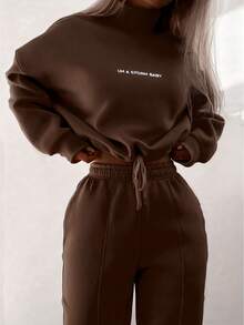 INAWLY 女式标语印花立领落肩长袖运动衫和运动裤休闲两件套，秋季 - 咖啡棕 - 查看 4