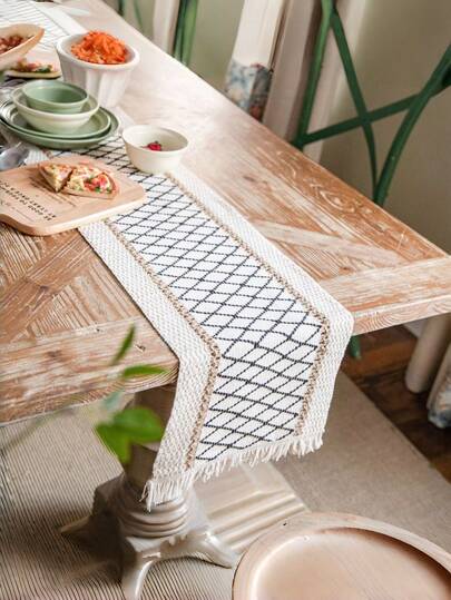 1pc Boho Table Runner Macrame Table Runners For Home Decor ,Cream & Brown Macrame Table Runner With Tassels For Boho Dining Bedroom Decor Rustic Bridal Shower,Farmhouse Rustic Table Runner,Place Mat,Thanksgiving Christmas Home Decor (Multiple Sizes Available)