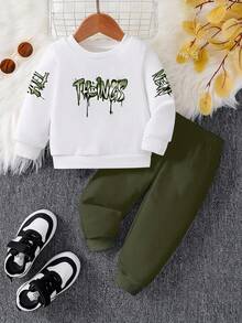 SHEIN Ensemble sweat-shirt à col rond avec graffitis peints à la main et anglais, et pantalon/jogging pour bébé garçon. Style automne/hiver décontracté et confortable. Convient pour l'automne/l'hiver, léger et douillet. Parfait pour les sorties décontractées, les fêtes, les activités extérieures, les cadeaux - Multicolore - Voir 5