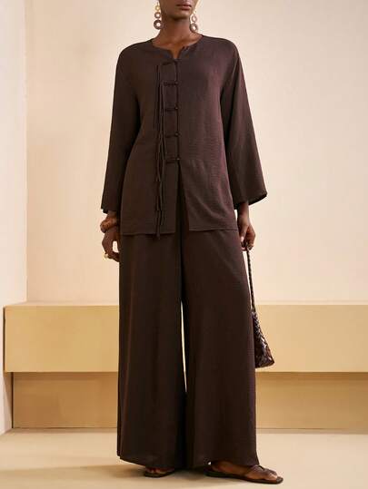 Zivah 2025秋冬新款音乐节、复活节、圣帕特里克节、西部风、游牧风、生日派对、毕业典礼、学院风、学生装、日常休闲、百搭基础款、休闲、邮轮旅行、海滩、派对、爆款、街头风、婚礼宾客波西米亚风、通勤、早午餐、机场、派对、假日郊游、优雅宴会，新款中式长袖棕色纹理亚麻面料和服式衬衫及阔腿裤两件套