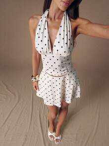 SHEIN BAE 秋冬女式纯色杏色波尔卡圆点性感深 V 领修身褶饰上衣和低腰波尔卡圆点裙两件套，适合鸡尾酒会、浪漫约会、聚会、正式活动、伴娘礼服、夜间外出、万圣节、圣诞节，优雅的杏色波尔卡圆点两件套 - 杏色 - 查看 3