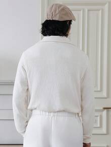 HUEFORM 男士 Old Money Polo 衫，针织弹力面料，适合男士冬季日常外出和通勤穿着，长袖上衣 - 米色 - 查看 6