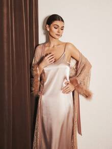 Slumberist 女士 3 件套蕾丝撞色镂空睡袍、缎面睡袍和短裤睡衣套装 - 卡其色 - 查看 6