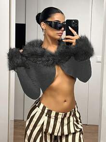 SHEIN ICON Sexy Faux Fur Collar Splicing Long Sleeve Slim Fit Cropped Jacket Fur Trim Crop Top In Fall/Winter - Dark Grey - View 5