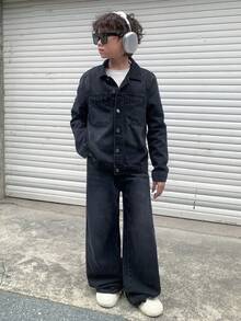 SHEIN 两件套青少年男童时尚休闲Y2K复古酷炫街头返校学院风两件套，包括黑色牛仔翻领长袖外套和简约舒适宽松牛仔裤，适合青少年男童日常穿着，柔软舒适，也适合儿童秋冬季参加锐舞派对、节日活动和街头服饰。 - 黑色 - 查看 4