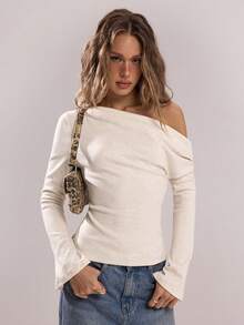 SHEIN BAE 女士纯色羊绒白色保暖不对称领口金属装饰褶皱长袖T恤，适合音乐节、街头风、休闲外出等场合。白色羊绒上衣，秋冬保暖上衣，可作外套叠穿。白色女士上衣，单肩上衣。 - 杏色 - 查看 7