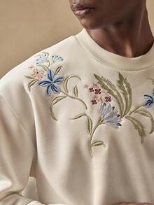 AKNOTIC 男士花卉刺绣宽松圆领长袖套头衫，秋冬 - 杏色 - 查看 6