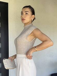 Andrea Bello Elegant High Neck Loose Casual Versatile Sleeveless Knit Sweater Vest Going Out Tops Women,Tops For School In Fall/Winter - Apricot - View 6