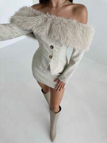 Aloruh 女士性感甜美露肩保暖毛绒拼接腰部上衣和半裙两件套，适合通勤、日常穿着、外出和约会，秋冬季必备。 - 杏色 - 查看 4