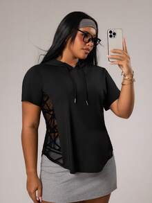 Rhythm Era Áo nỉ tay ngắn có dây rút phối họa tiết hình học, lưới, dành cho nữ cỡ lớn. - màu đen - Xem 5