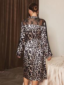 Slumberist Women's Faux Silk Leopard Print & Lace Trim Long Sleeve Sleepwear Robe, Winter - Black - View 2