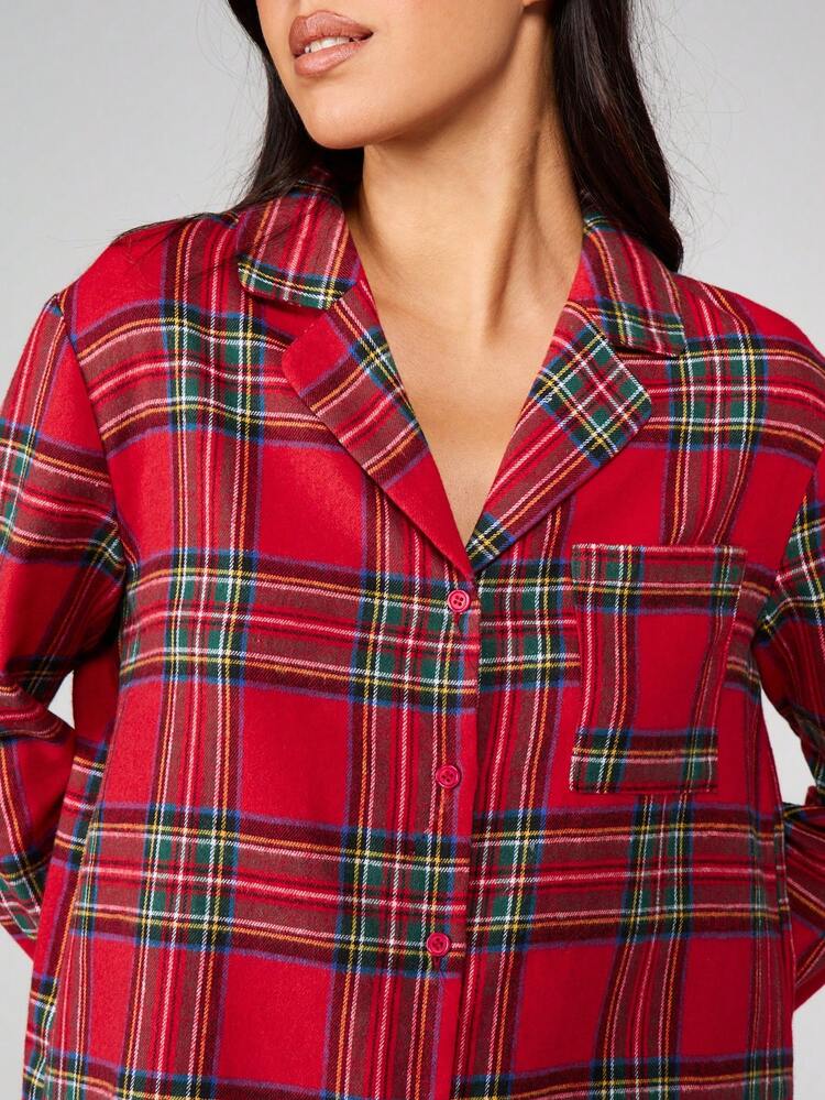 MISSGUIDED Karierter Flanell Pyjama Set mit langärmeliger Knopfoberteil und passender Hose, Loungewear für Weihnachten und Feiertage