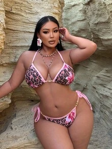 SHEIN Swim Curve Plus Size Women Multicolor Tie Dye Print Halter Bra And Side Tie-Up Shorts Swimsuit Set, Sexy Casual Beach Holiday For Summer Beach Vacation