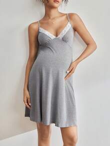 BloomMama 舒适蕾丝长吊带裙，孕妇家居服 - 灰色 - 查看 2