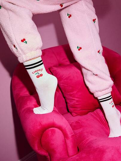 LUVLETTE 1 Pair Women Cute Cherry Pattern Round Neck Socks, Suitable For School Students Daily Life, Fall