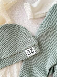 Playful Pals 2 件套男婴休闲纯色背带裤和长袖 T 恤套装，简约百搭，适合外出、休闲、运动、秋冬 - 綠色 - 查看 5