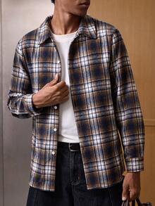 SWAVVY Camisa de vestir de manga larga con diseño de cuadros minimalista y casual para hombres - Marrón - View 4