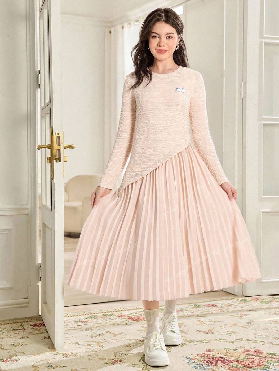 少女宽松休闲简约舒适优雅圆领长袖褶裥不对称下摆拼接斜线开衩连衣裙 - 杏色 - 查看 1