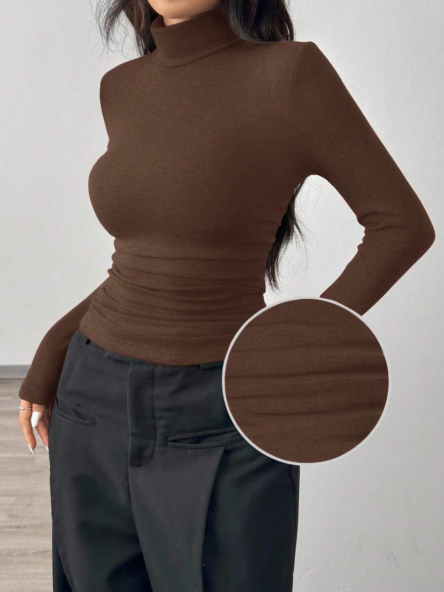 SHEIN EZwear 咖啡棕色纯色高领修身长袖加大码T恤 - 咖啡棕 - 查看 1