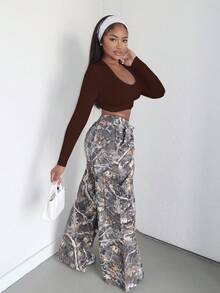 Alexandranx Solid Fitted Crop Tee - Chocolate Brown - View 5