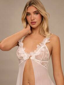 Enchnt 2 piezas Camisón largo de encaje y malla con contraste floral con tanga - Blanco - Ver 4