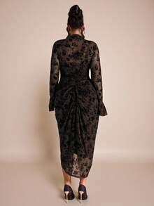 SHEIN BAE 大码女式植绒喇叭袖立领开衩褶皱连衣裙，初秋 - 咖啡棕 - 查看 6