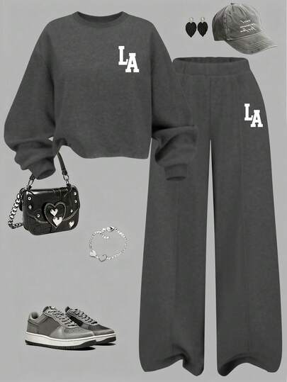 ChillGRL 2 件套少女时尚休闲 LA 字母图案印花短款运动衫和运动裤套装，舒适温暖的秋冬装