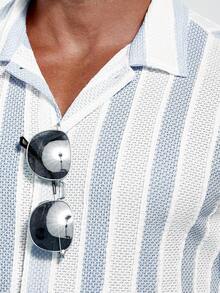 Manfinity Homme Men's Casual Striped Polo Collar Shirt  Men's Casual Preppy Baby Blue Striped Woven Fabric Short Sleeve Regular Fit Shirt With Collar And Pocket Detail Men Beach Shirts Button Up Shirts For Men Summer Mens Resort Wear Greece Vacation Outfit Men Men Stripe Button Up Shirt