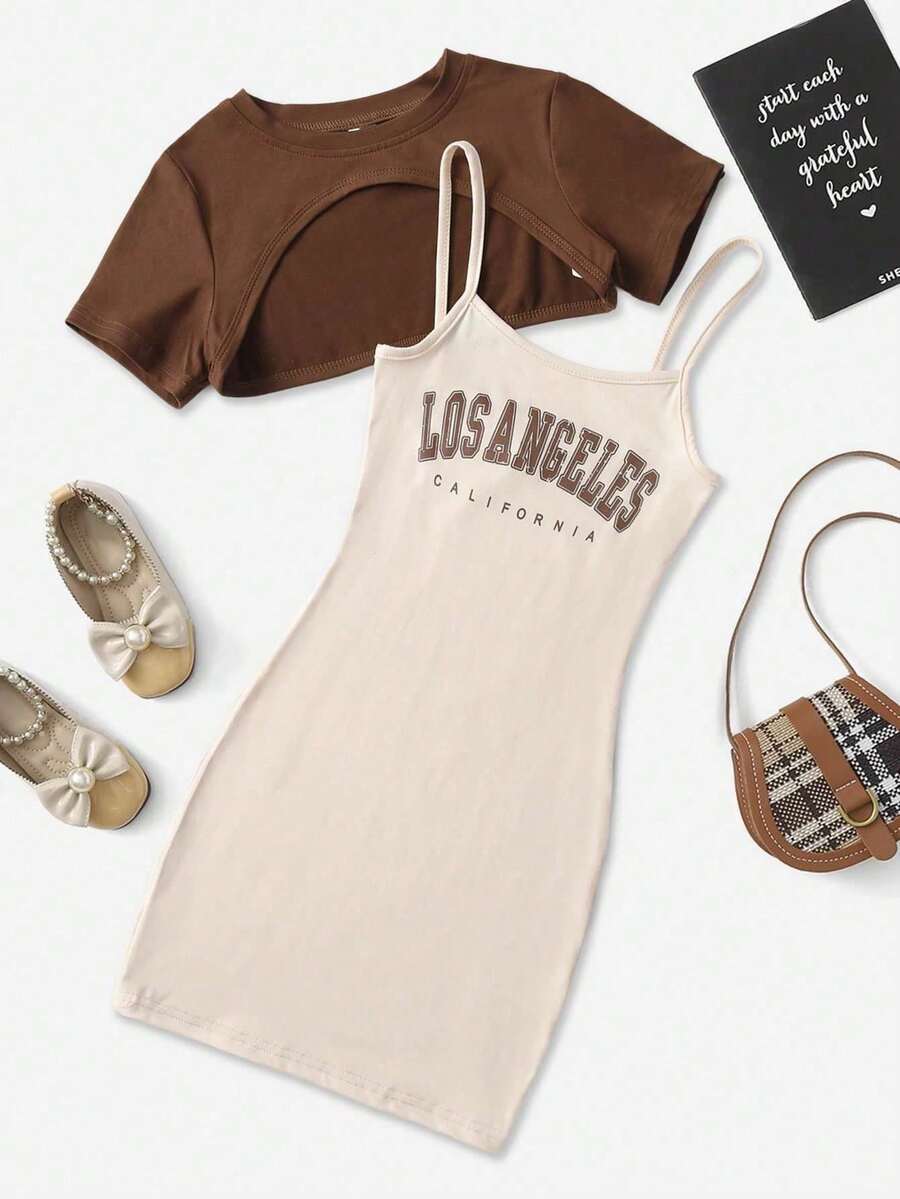 SHEIN Explorewe 2 件 Tween 女童纯色短款 T 恤和印花连衣裙套装 - 棕色 - 查看 1