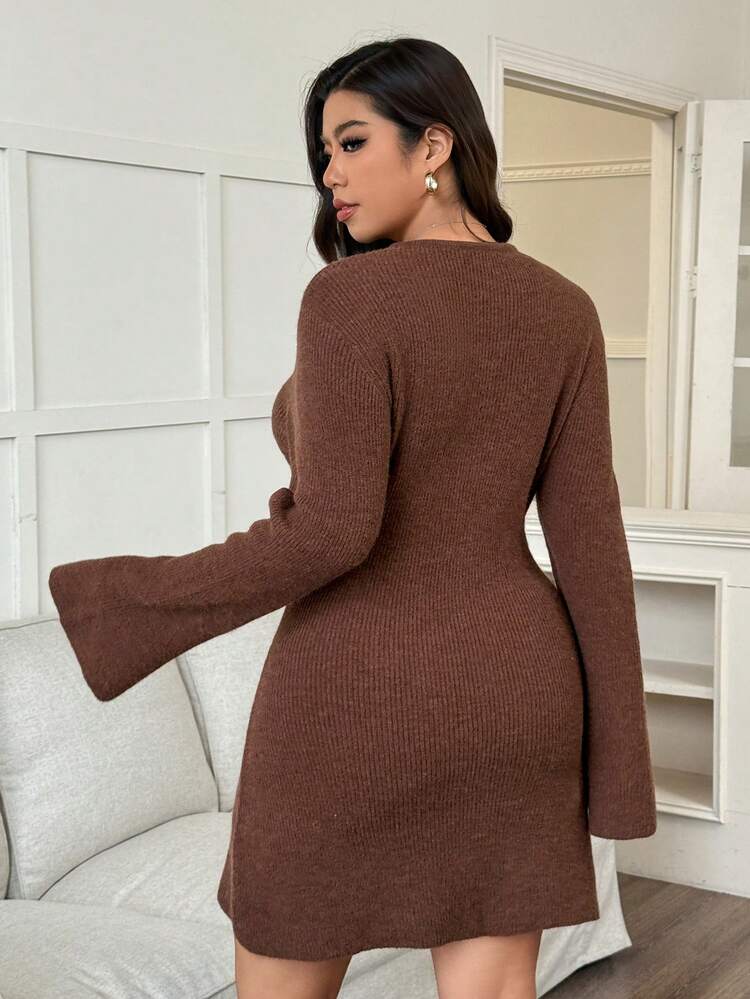 Dazy Plus Elegant Embroidered Leaf V-Neck Flare Sleeve Stretchy Fitted Short Sweater Dress, Plus Size, Autumn/Winter
