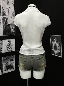 EgrlEra Áo sơ mi nữ tay ngắn dáng suông, cài một hàng khuy, chất liệu voan mỏng, họa tiết sọc, ôm sát. - trắng - Xem 2