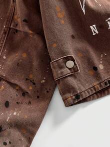 ROMWE MEN Casual Áo khoác denim thường ngày có khóa kéo họa tiết chân dung dành cho nam - màu nâu - Xem 5