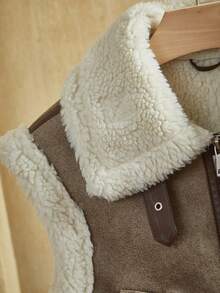 SHEIN X Lucía Bellido Anewsta Plus Fleece Thick Suede Leather Patchwork Turn-Down Collar Vest - Coffee Brown - View 5