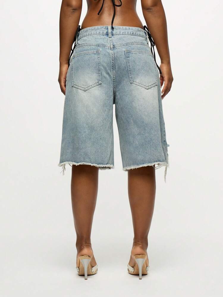 メタルグロメット付きダメージデニムショートパンツ