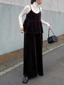 FRIFUL Women's Solid Color Velvet Brown Top With Camisole, Elastic Waist Straight Leg Pants, Casual Versatile 2 Pieces Set, Autumn/Winter - Coffee Brown - View 3