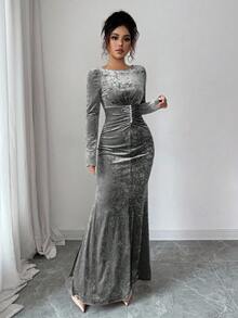Elenzga Elegant Romantic Ruffle Hem Pearl Decor Velvet Bodycon Midi Dress With Round Neck And Long Sleeves For Women - Grey - View 6
