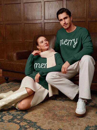 Manfinity Homme Suéter navideño de hombre con patrón de dibujos animados familiares, decoración de elementos navideños, cuello redondo, manga larga. Es un excelente regalo para parejas, novios, esposos, niños o amigos en la fiesta de Navidad.