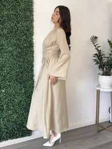Andrea Bello 女士纯色圆领喇叭袖腰系带优雅连衣裙 - 杏色 - 查看 4