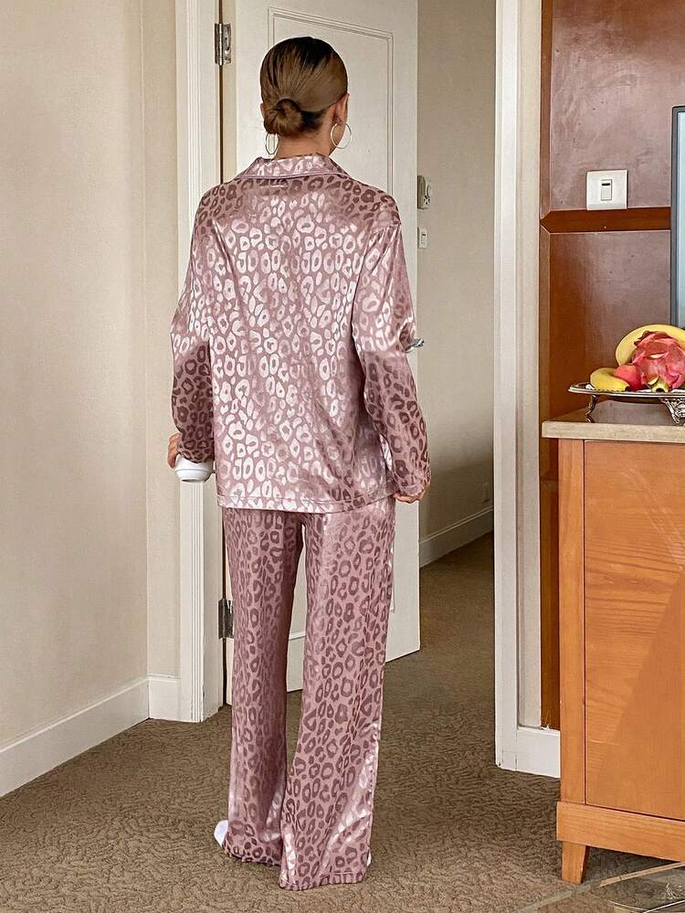2pcs Satin Leopard Jacquard Loose Long Sleeve & Pants Pajama Set For Women