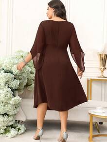 Reflora Vestido elegante de talla grande de unicolor con cuello redondo, mangas medianas y cintura plisada - Marrón - Ver 2
