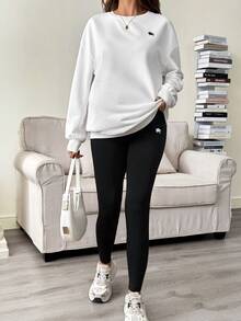 SHEIN 2pcs Maternity Casual Embroidered Dropped Shoulder Sweatshirt And Leggings Set, Autumn - Black and White - View 5