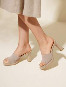 CUCCOO BASICS Woman Shoes Minimalist Square Toe Chunky Heeled Mule Beige Elegant Summer Heeled Sandals For Summer Graduation Heels Prom Heels Vacation Shoes Summer Back To School Shoes College Student Shoes Spring Shoes Spring Break Easter