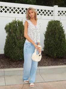 Women's Sleeveless Shirt, Fashionable For Summer