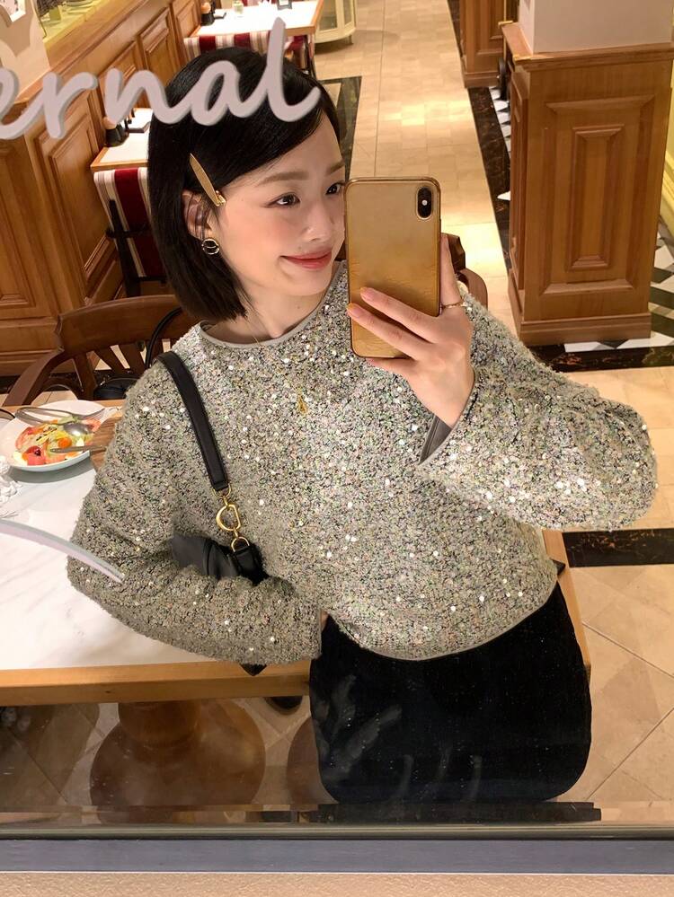 Women's Sequin Embellished Round Neck Long Sleeve Party Blouse
