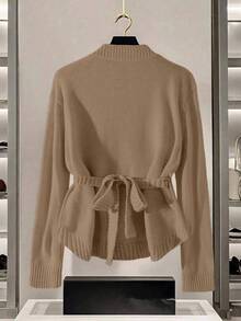 GlowEve CURVE 大码女式金属纽扣系带纯色长袖开衫毛衣 - 棕色 - 查看 2