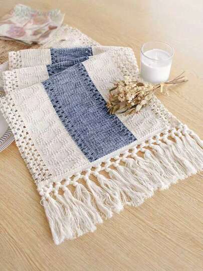 1 قطعة من عداء الطاولة البوهيمي المكرمية لديكور المنزل، عداء طاولة مكرمي بالكريمي والبني مع شرابات للديكور البوهيمي في غرفة الطعام والنوم، ديكور عشائي ريفي، عداء طاولة ريفي، وسادة طاولة، ديكور المنزل في والكريسماس (أحجام متعددة متاحة)