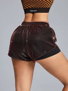 Innovista 女式彩虹色闪亮外观运动短裤 - 香檳色 - 查看 3